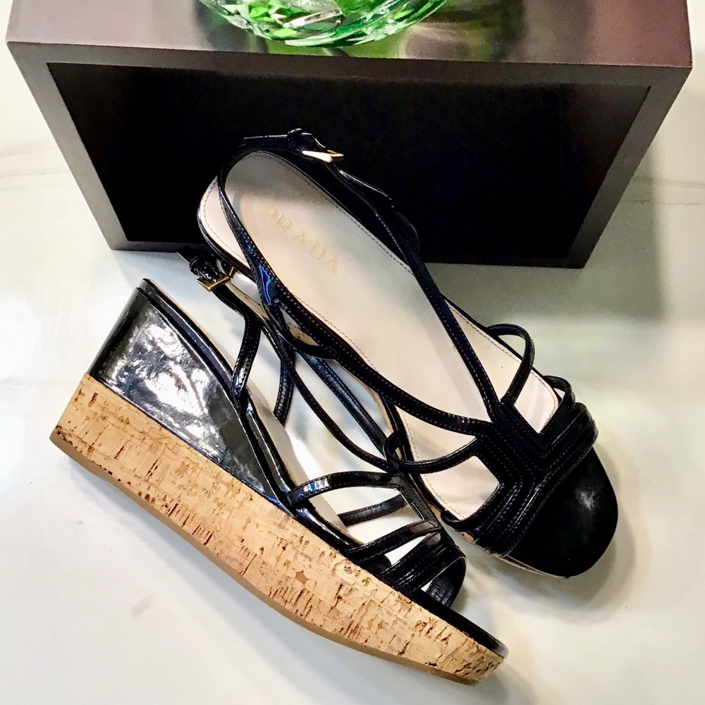 Prada / Authentic platform wedge heels,patent leather Preowned